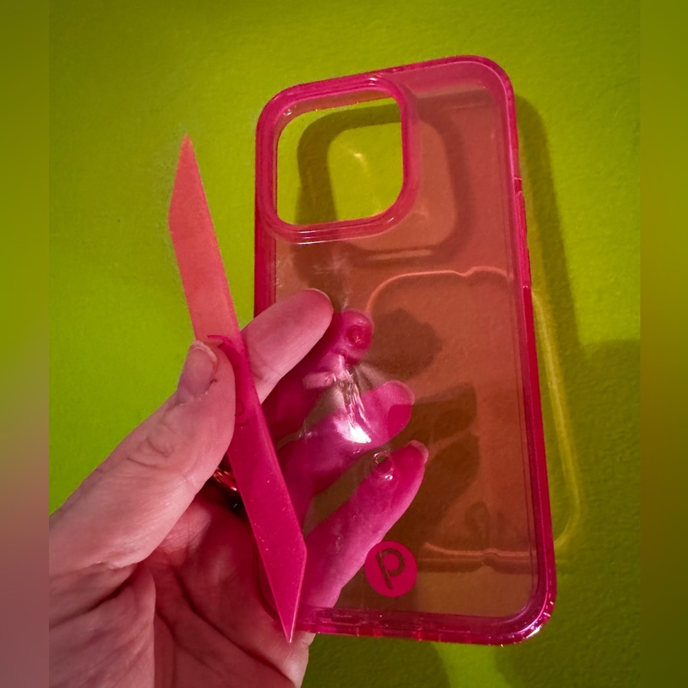 Loopy iPhone 15 pro case